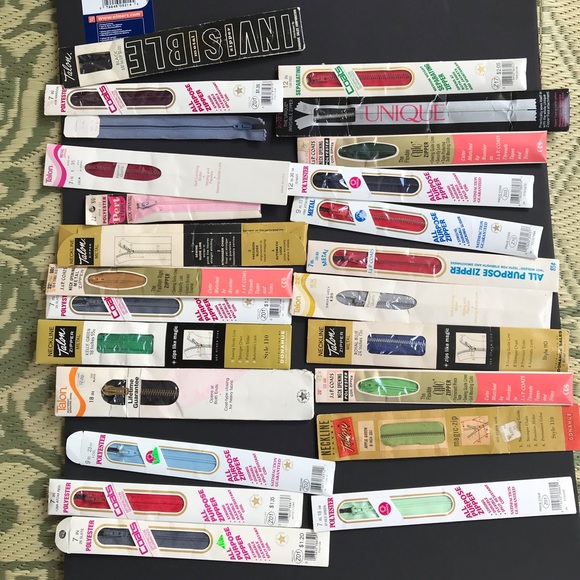 Vintage Lot Of 24 Assorted J & P Coats Talon Etc. Zippers NOS - Picture 14 of 15